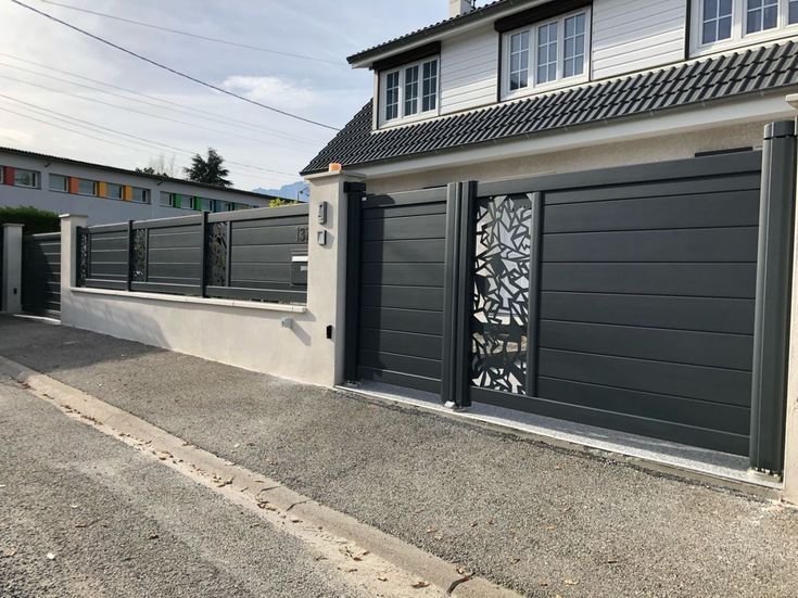 Confecții metalice  garduri balustrade debitate la cnc