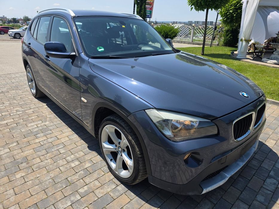 BMW X1 2010 — imagine 1