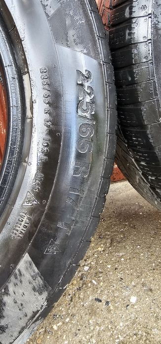 2 бр. зимни гуми Continental 225/ 65 R17