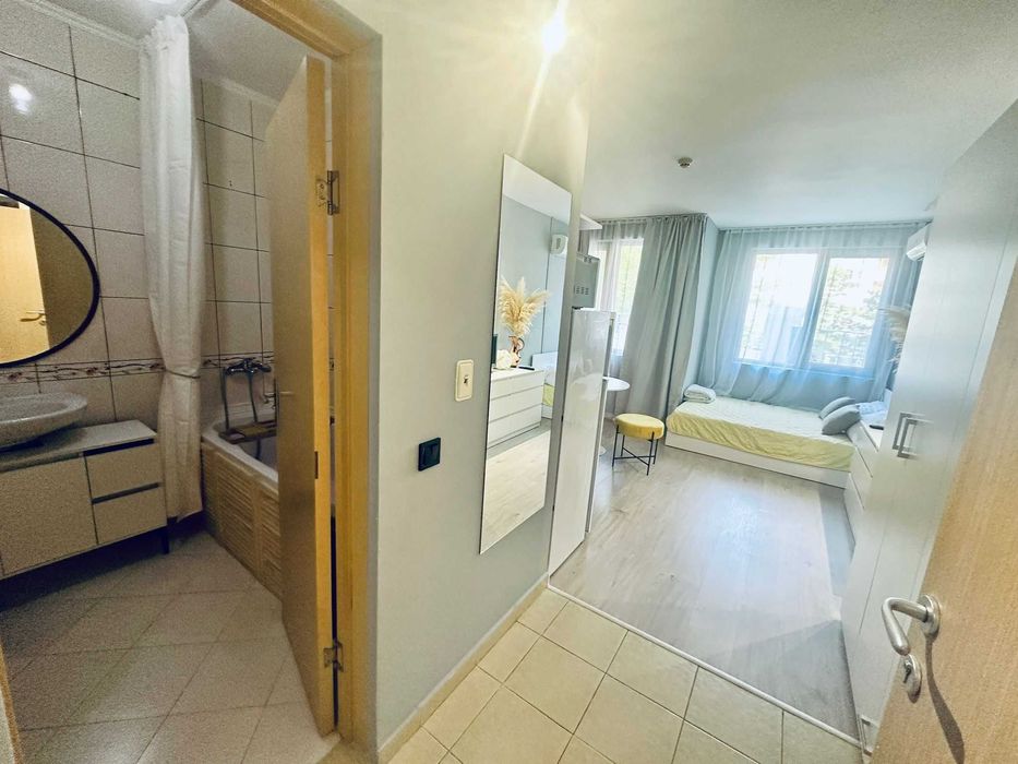 Дава се под наем Едностаен апартамент в Несебър - 38 кв.м за 700 € - Снимка #5