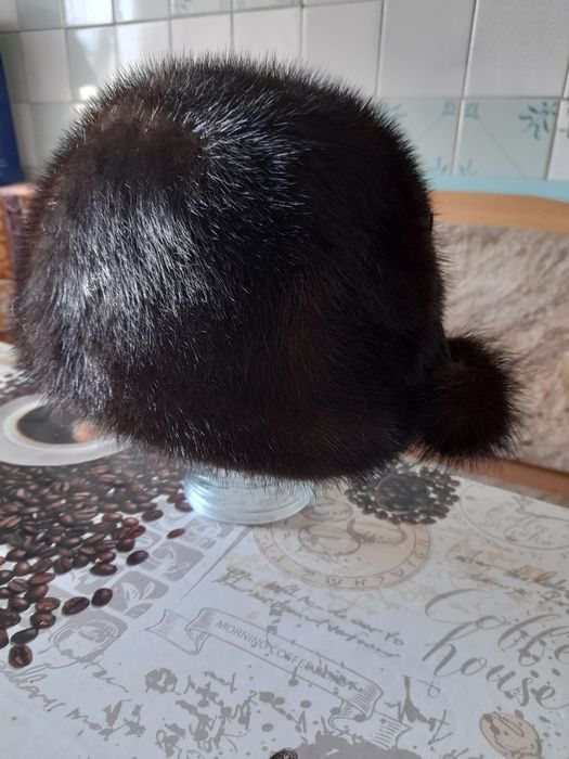 Продам шапку норковую