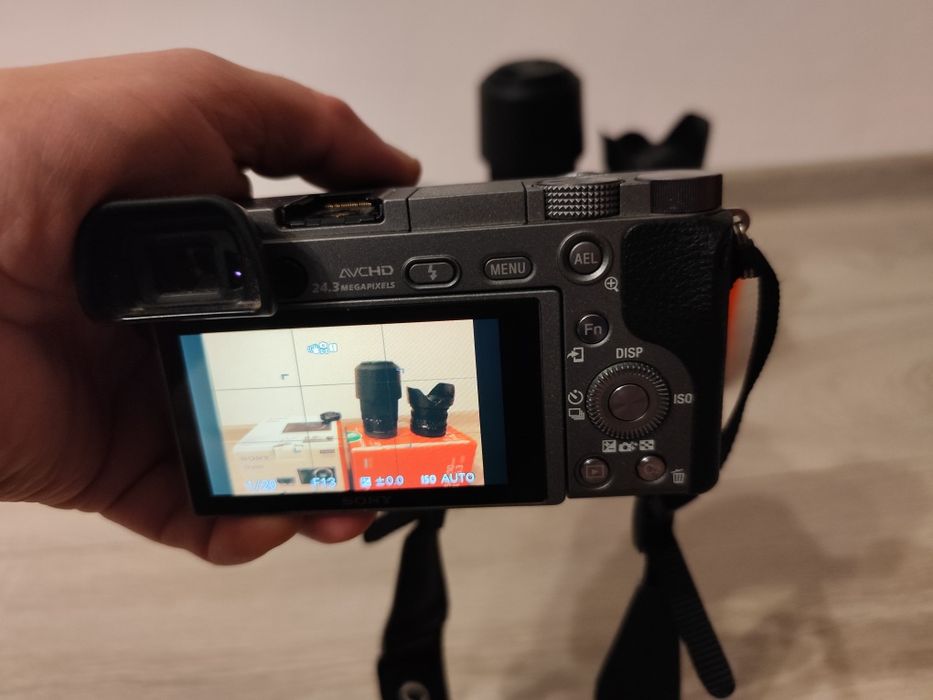 Camera Sony A6000 + obiective