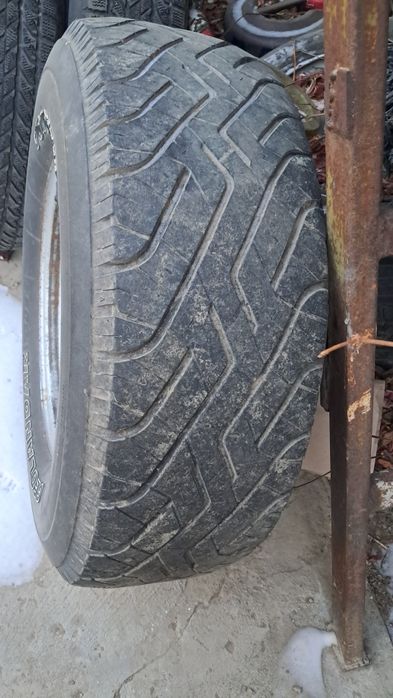 Продается шина R 16