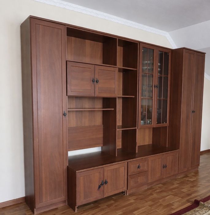 Шкаф сатылады жағдайы күшті