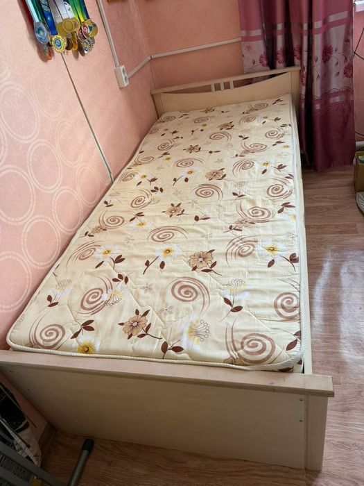 Кровать раздвижной