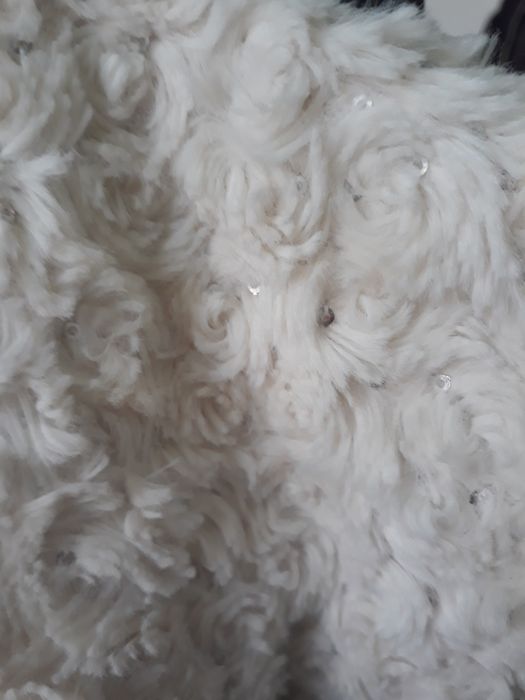 Bolerou blanita 116 cm