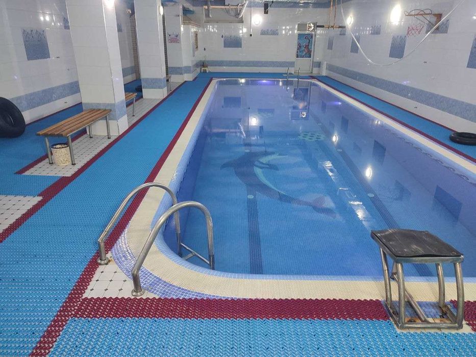 Напольные покрытия для бассейнов, аквапарков, душевых, оптом