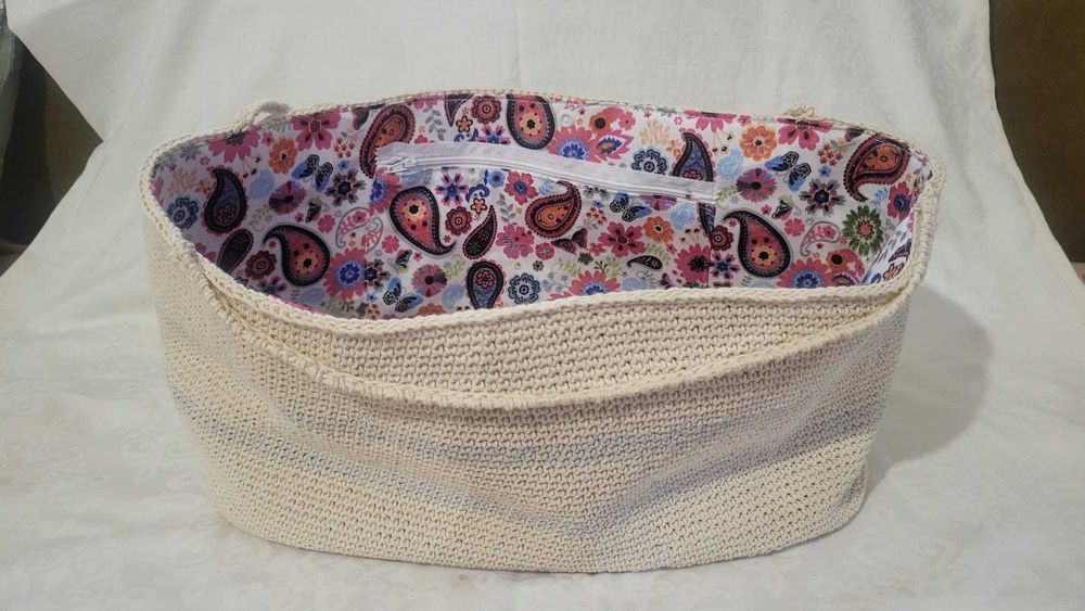 Sacosa crosetata captusita "Handmade"