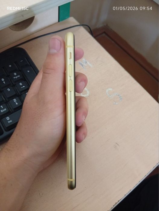 iPhone 11 sotiladi