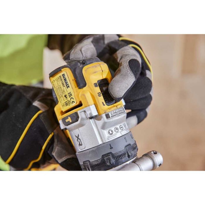 Винтоверт Ударен DeWalt DCD1007N, 18V, 169Nm