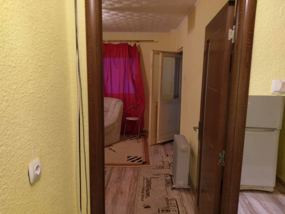 Garsoniera de închiriat