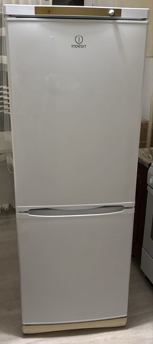 Продается Холодильник