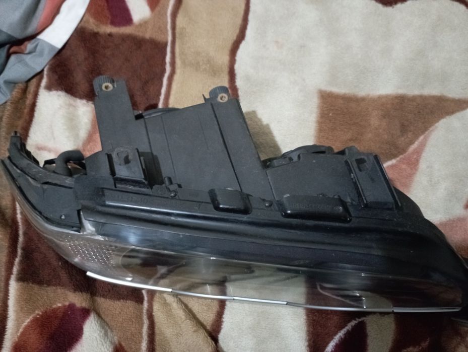 Фары на БМВ х5 е 53 до рестайлинг