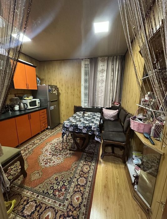 Продаётся 2в3/2/4 на м-в Карасу 1