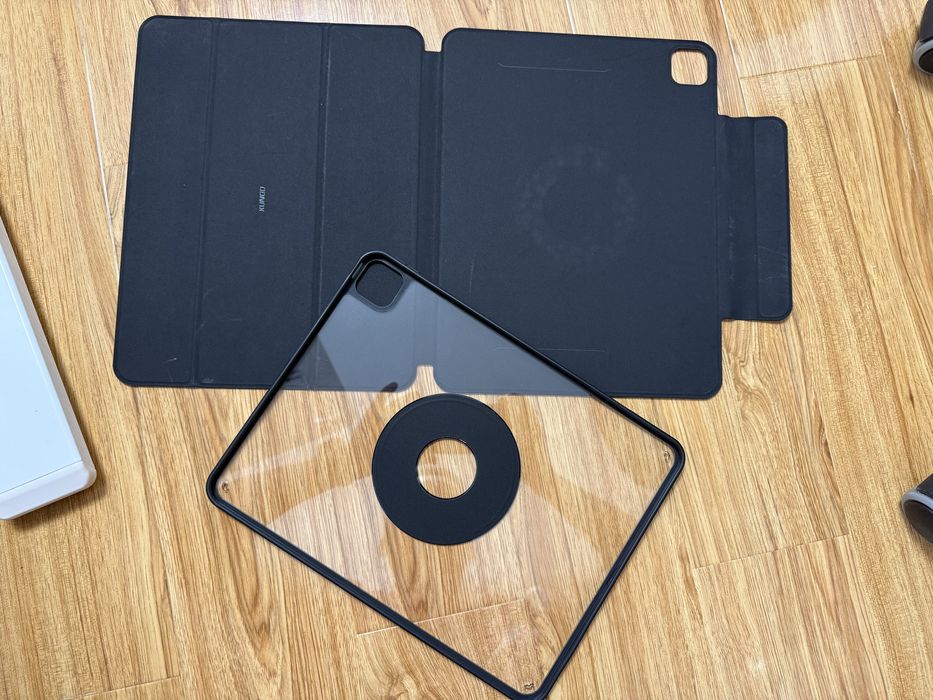 Husa iPad Pro 13 M4 full body magnetica plus cover
