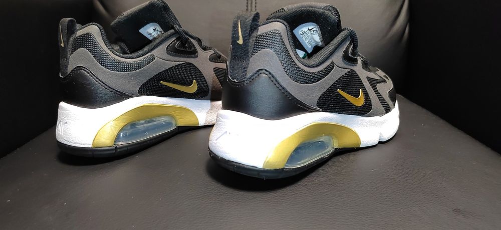 Nike Air Max 200, номер 36,5