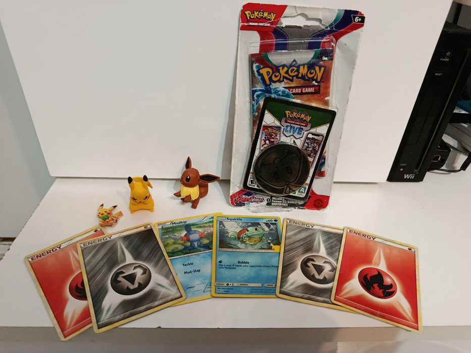 Set 11 cartonase originale și 6 cartonașe vechi Pokemon Scarlett