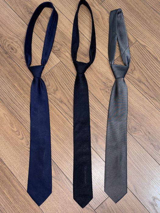 3 броя вратовръзки за 5 €