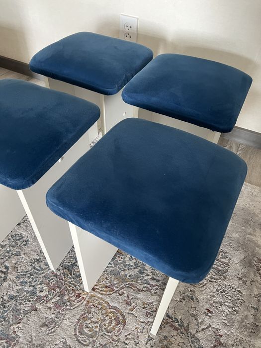 Продам табуретки мягкие