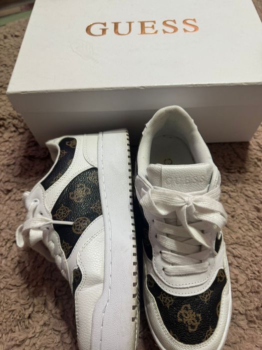 adidasi guess femei originali