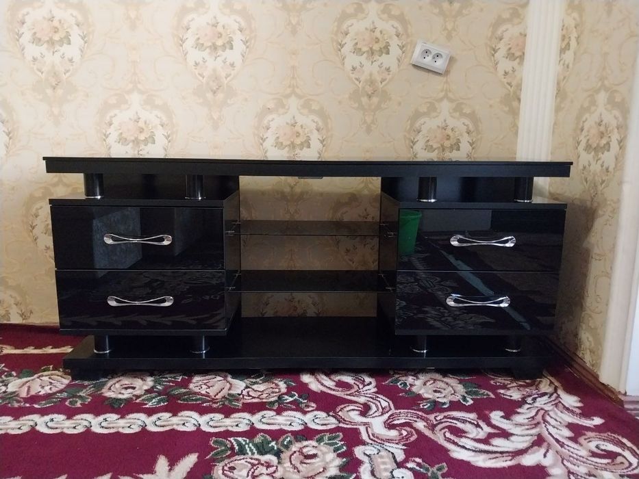 Televizor potstafkasi