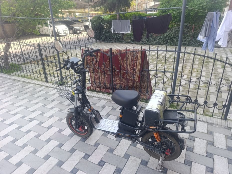 Monster skuter sotiladi 3ta 60ga28 akumlyator bilan