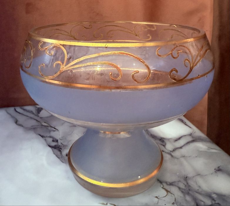 Конфетница ПРАГА цена 5000т