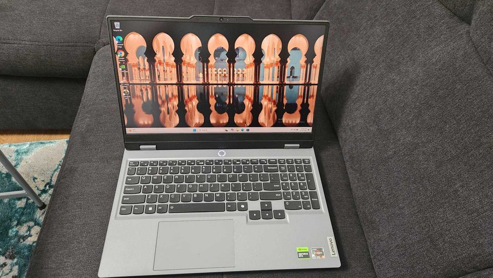 Laptop Lenevo LOQ Gameing