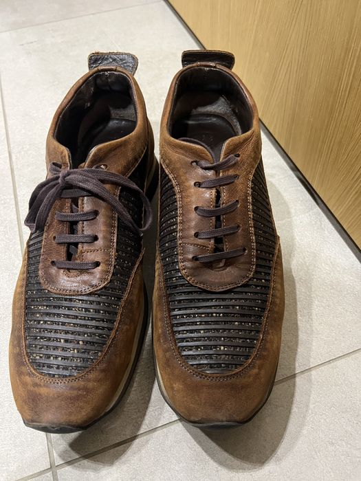 Кафеви мъжки обувки