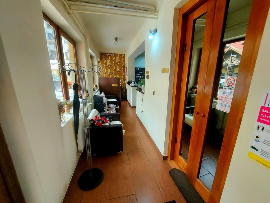 Afacere la cheie Închiriez Salon de înfrumusețare in centru