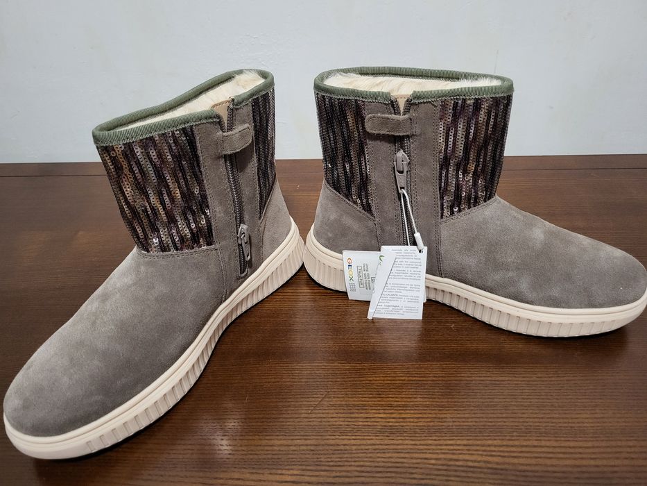 Угги детские, новые, размер 36