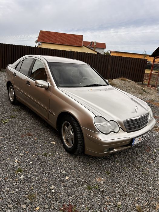 MERCEDES-BENZ C-Class 0 — imagine 2