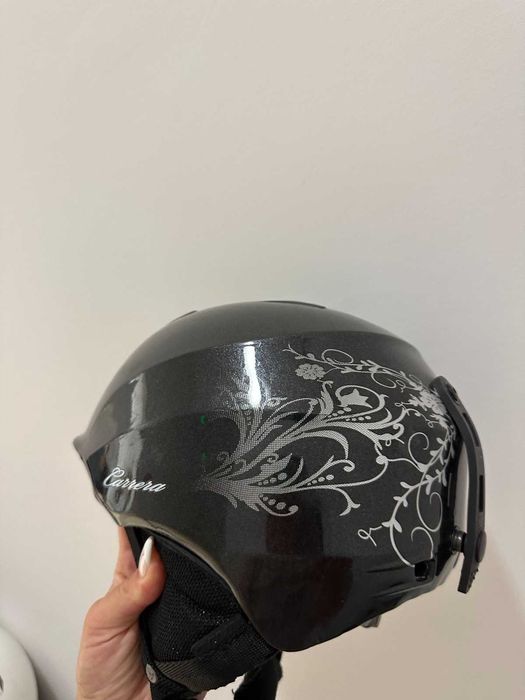 Каска Carrera 55-58 см.