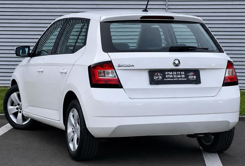Vand Skoda Fabia diesel 1.4TDI 2017 inmatriculata RO LED Facelift TVA inclus deductibil rate leasing finantare impecabila urgent consum foarte bun