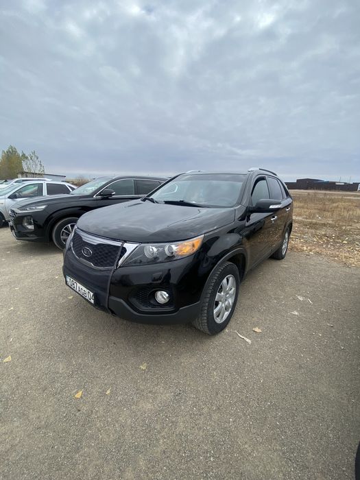 Продам срочно автомашину Киа соренто