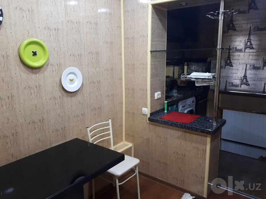 Сдается 2 ком Юнусабад 14 квартал. Метро