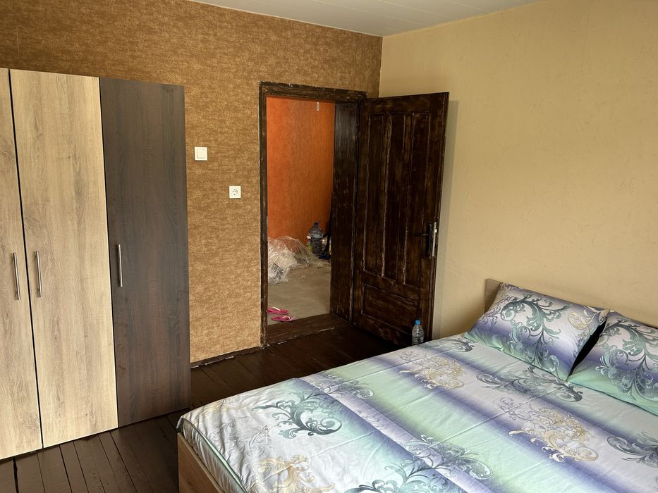 Реновирана къща в живописно селце край Враца