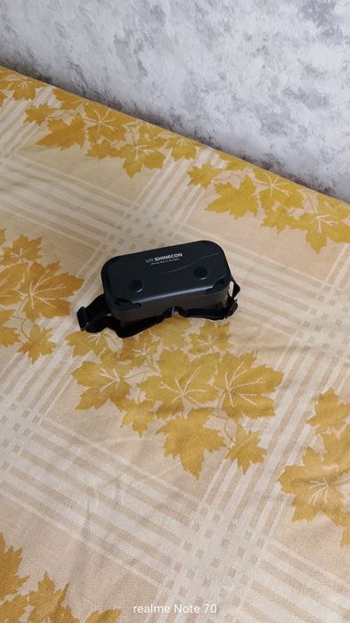 Продам очки виртуальной реальности VR (шлем)