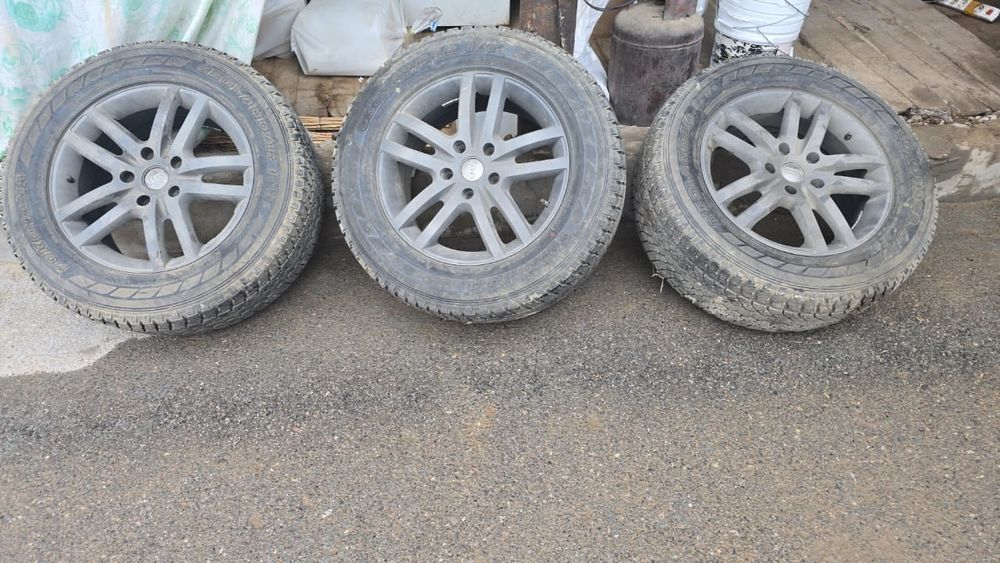 Диска шина R18 накчини