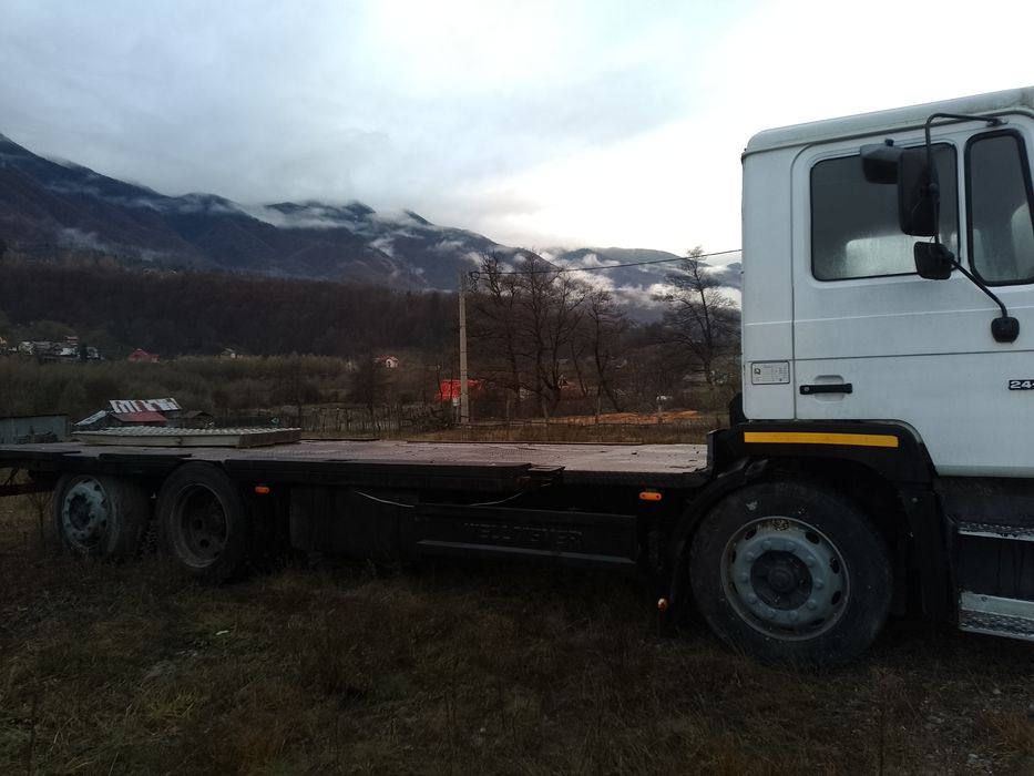 Platforma man 24 322