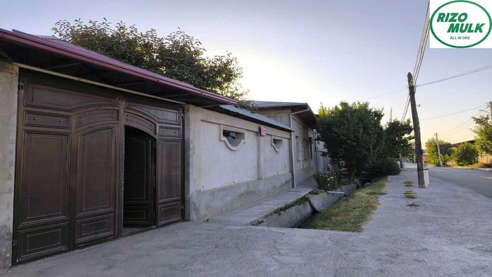 Учтепа тумани Катта Кани мавзесида ховли сотилади. NR494/139