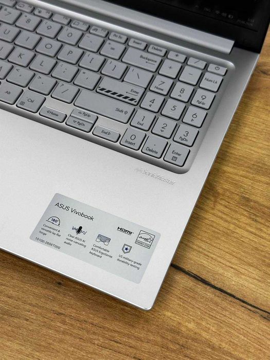 Asus Vivobook Core 5 ultra