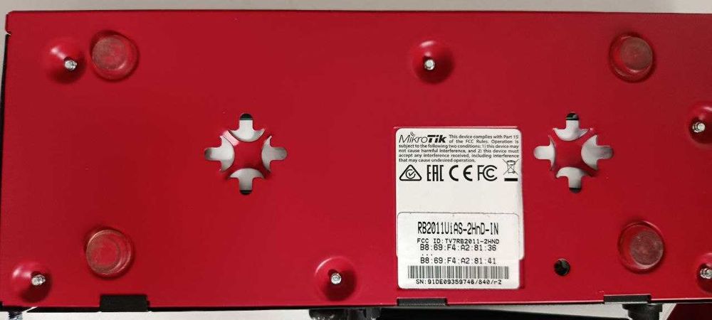MikroTik RB2011ViAS-2HnD-IN