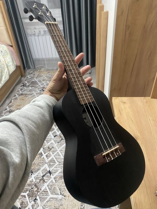 Укулеле(гитара)