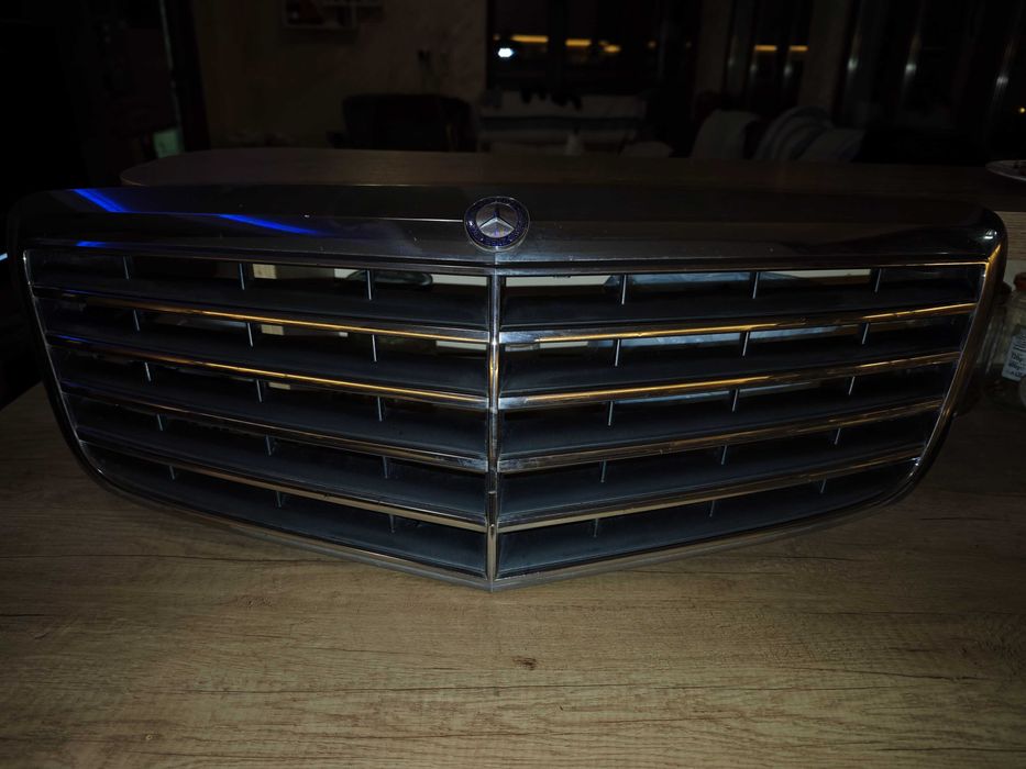 Решетка за w211 оригинална