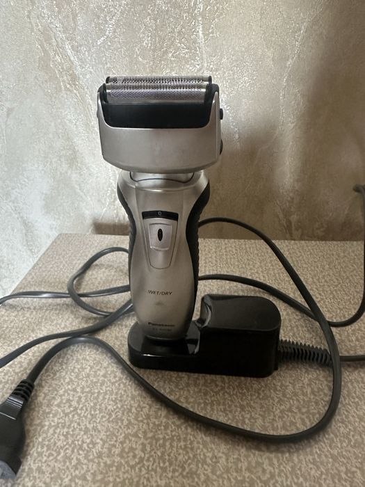 Продам электро бритву Panasonik