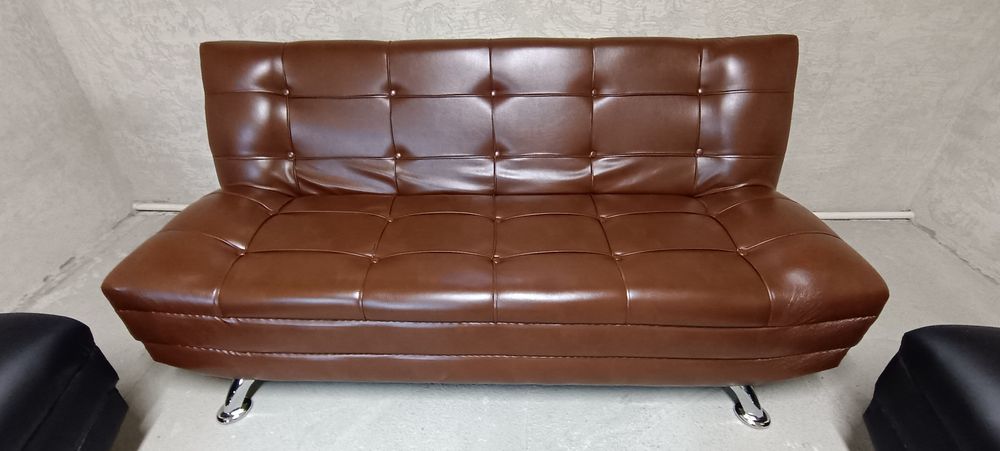 Продам новый диван