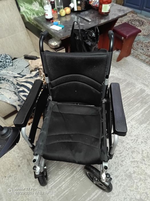 Продам коляску инвалидную электро