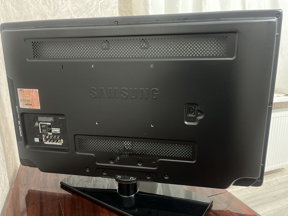 Телевизор Samsung