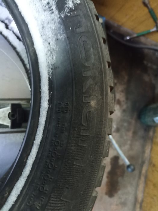 Продам покрышку Нокиан